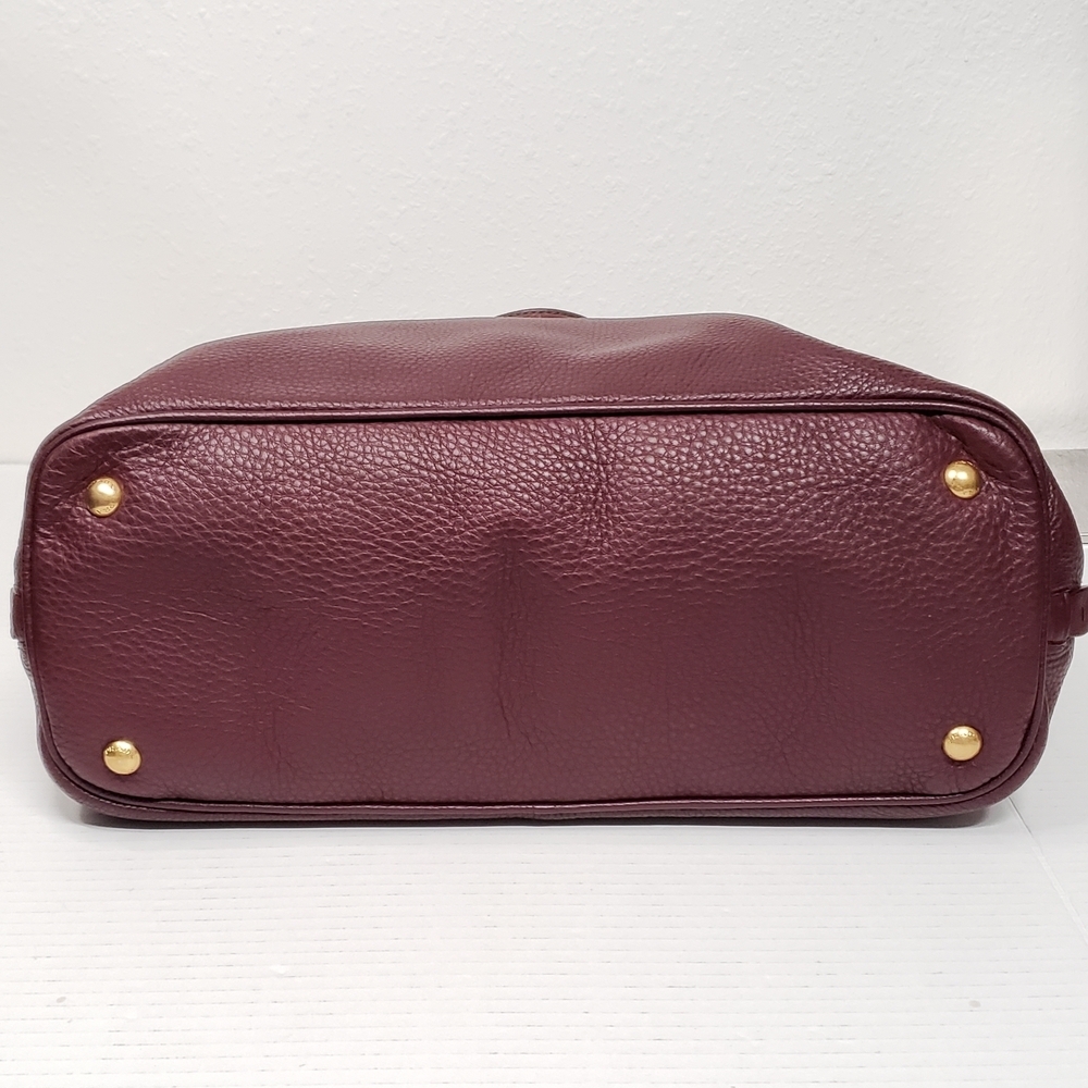 Authentic Prada Vitello Daino Leather Tote Burgundy Large Shoulder Bag - Picture 8 of 16